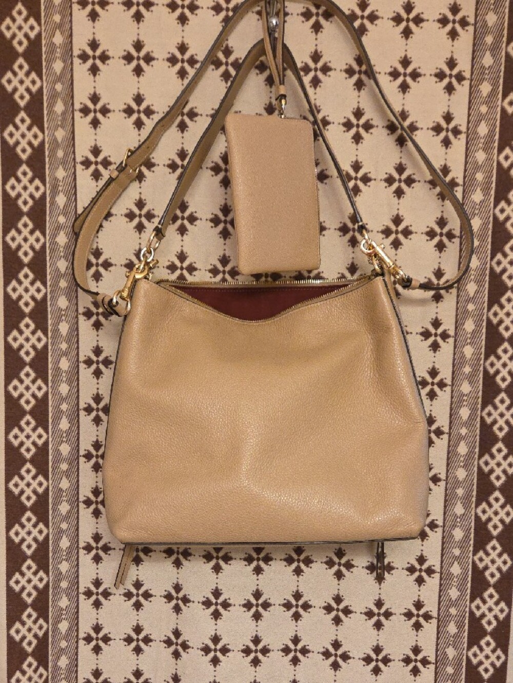 Marlon Coach Pebbled Leather Shoulder Bag and Wristlet -Taupe with Gold Hardware - Picture 2 of 12